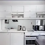 Londwell Paddington & Hyde Park Apartment
